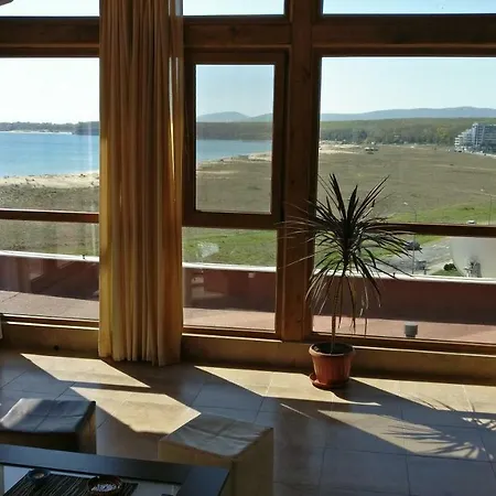 Club Priz شقة فندقية 4*